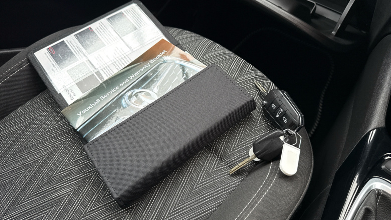 Vauxhall Crossland X 1.2 [83] Griffin 5dr [Start Stop] Petrol Hatchback